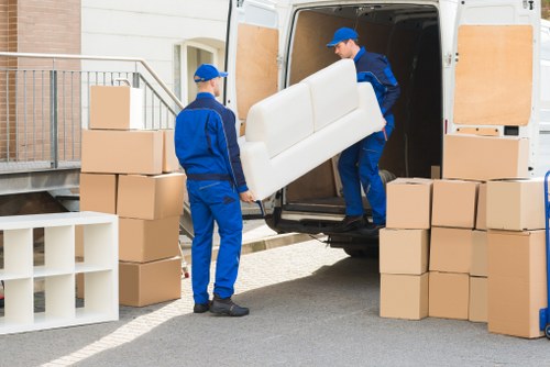 Local removals service supporting home and flat moves in West Ham